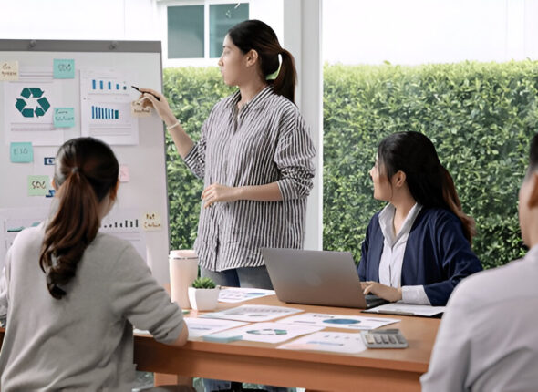 CIA4U ANALYZING CURRENT ECONOMIC ISSUES